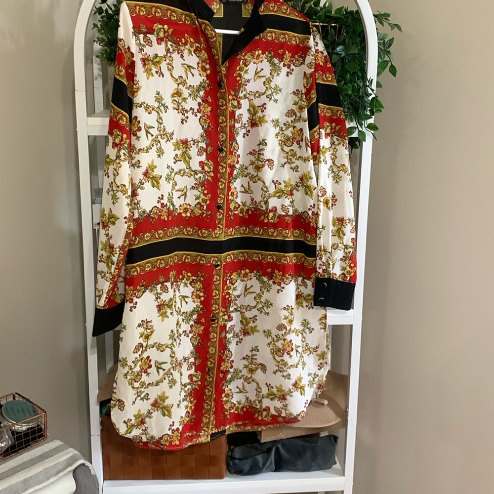 Dress - Picture 2 of 4